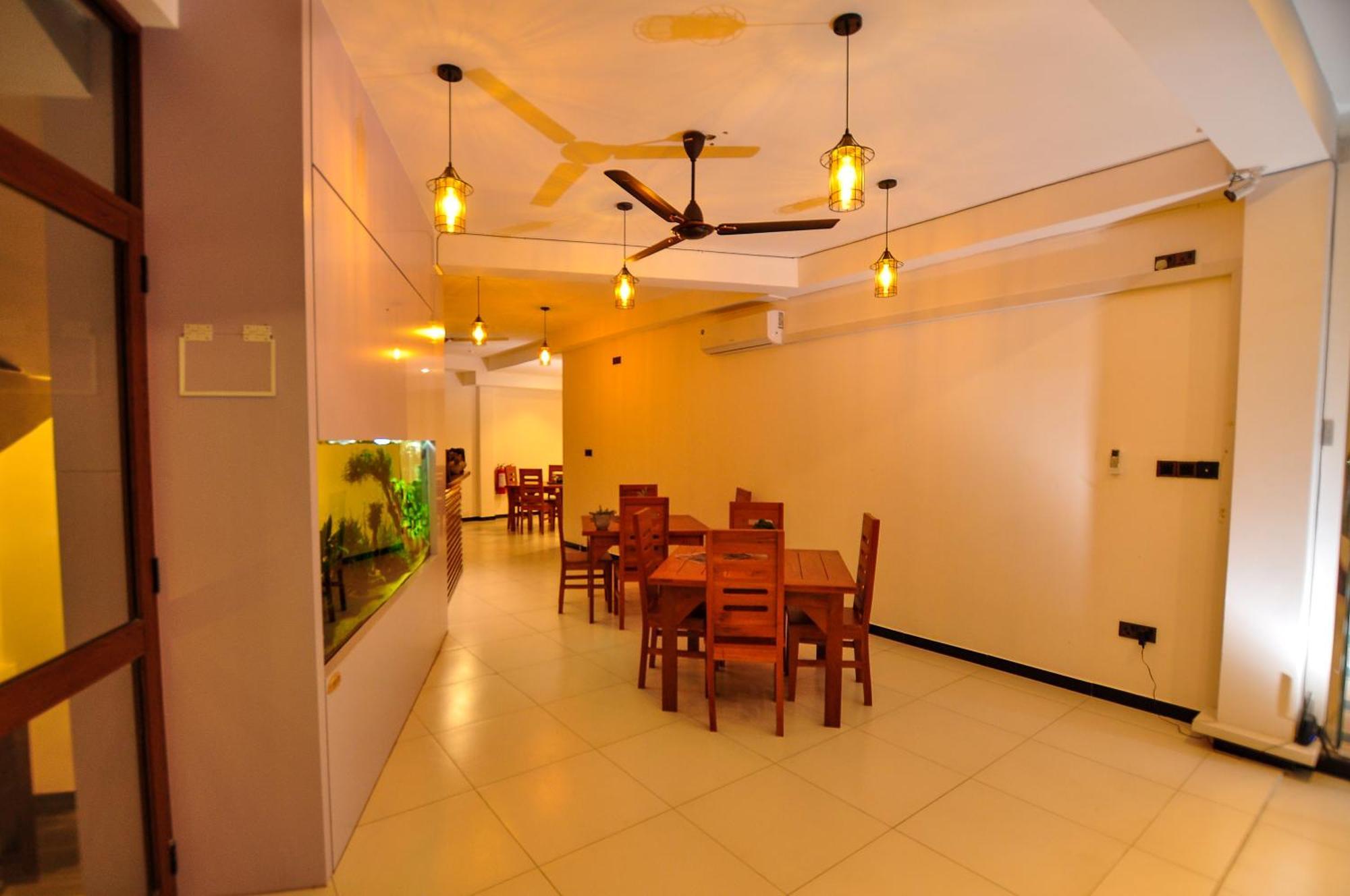 Sachinro Hotel Мирисса Экстерьер фото