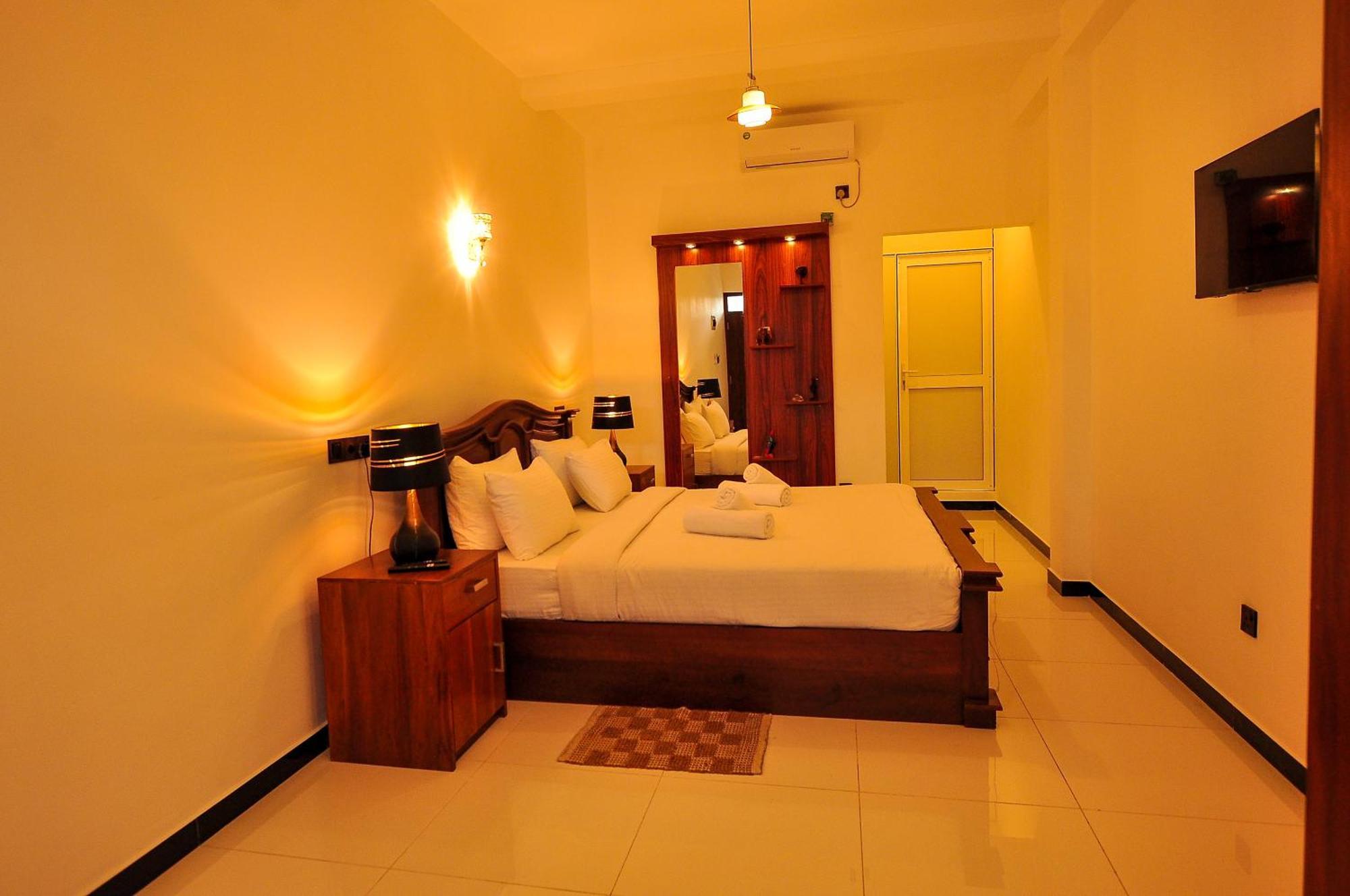 Sachinro Hotel Мирисса Экстерьер фото